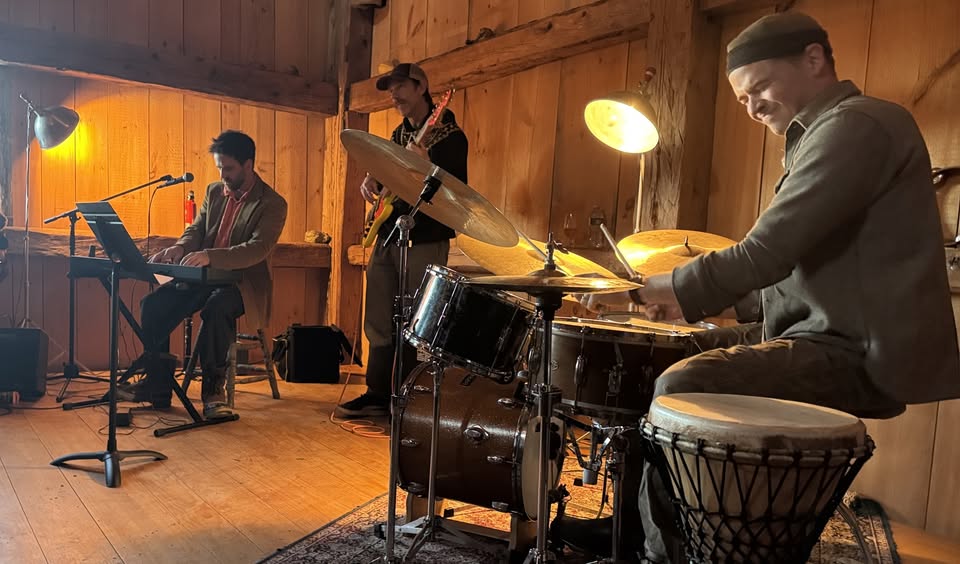 Quincy Saul Research & Development Band